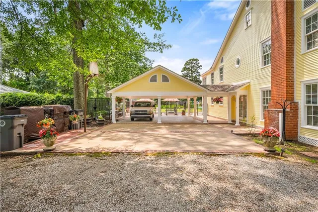 $530,000 | 4513 Woodlawn Drive, Ball, LA 71405