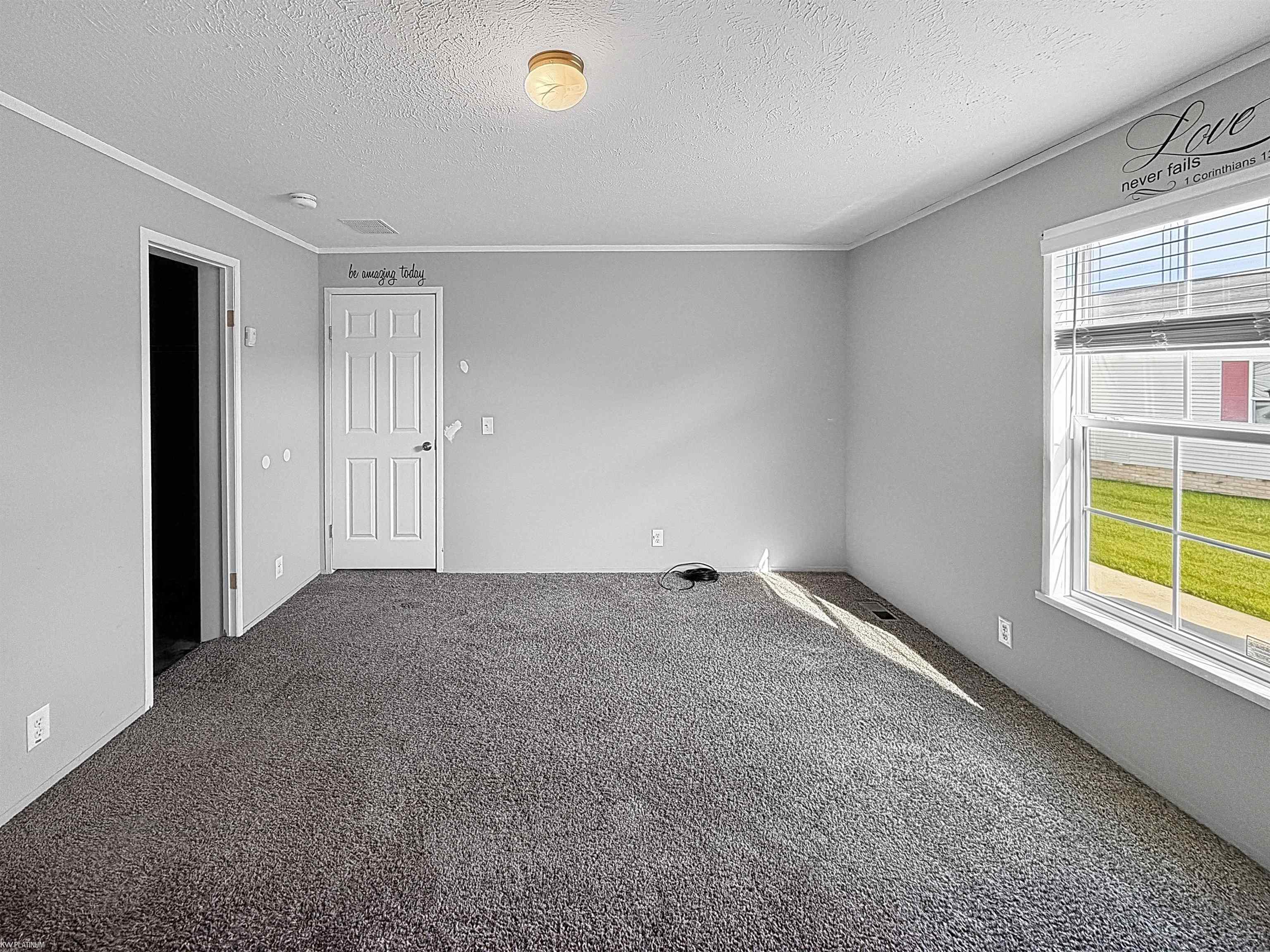 45545 Labelle Drive Macomb, MI 48044 - Photo 12 of 25 50214450-a5215d6d-9d9b-4bc2-b334-27dc3e8c0f15.JPG