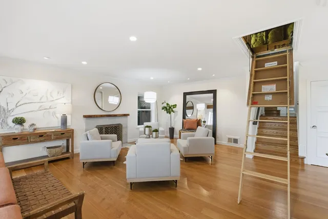 $2,048,000 | 4030 Bayview Avenue, San Mateo, CA 94403