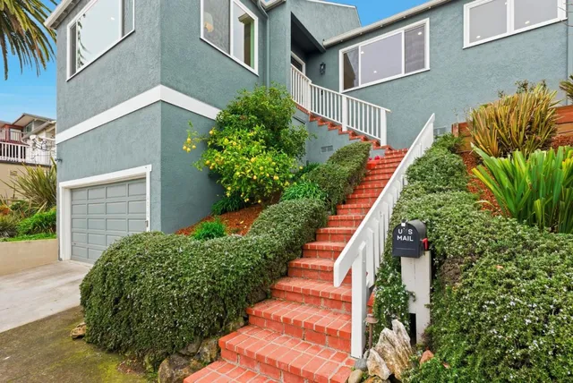 $2,048,000 | 4030 Bayview Avenue, San Mateo, CA 94403