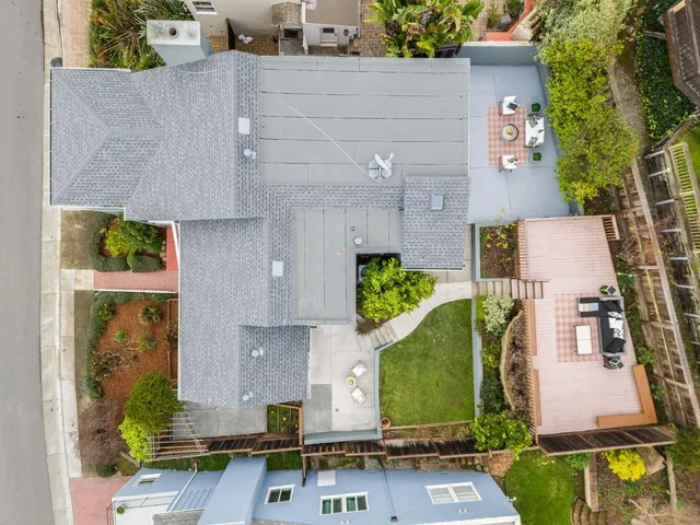 $2,048,000 | 4030 Bayview Avenue, San Mateo, CA 94403