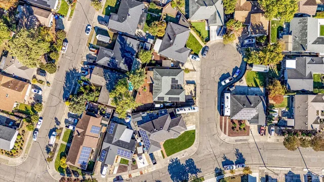 $715,000 | 1605 Charlene Place, Santa Rosa, CA 95401