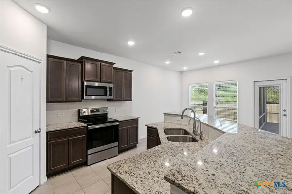 $232,000 | 424 Oxford Lane, Troy, TX 76579