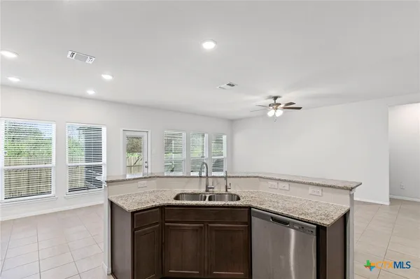 $232,000 | 424 Oxford Lane, Troy, TX 76579