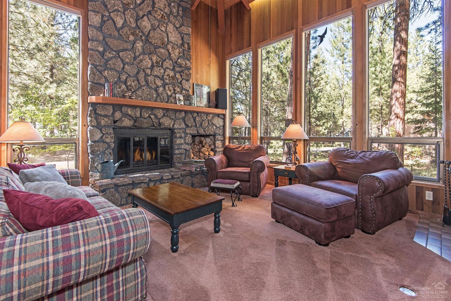 70933 Chicory, Unit B 25 Black Butte Ranch, OR 97759 - Photo 2 of 22 Gallery Image 2