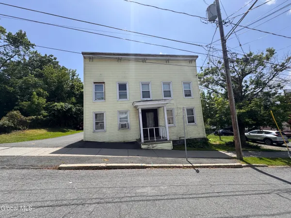 $289,000 | 8 John Street, Rensselaer, NY 12144