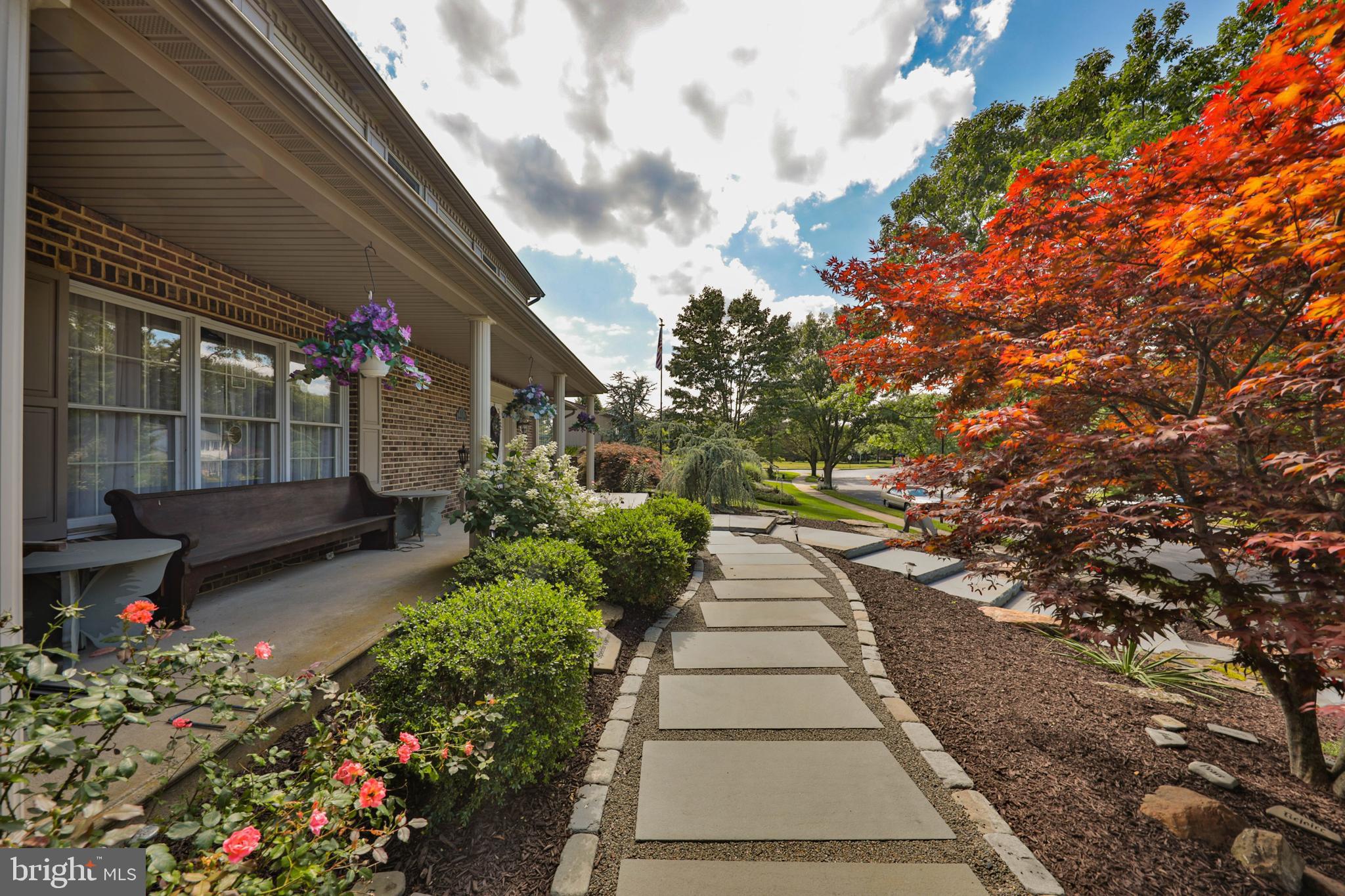 870 Barnsdale Road Bethlehem, PA 18017 - Photo 4 of 48 Gallery Image 4
