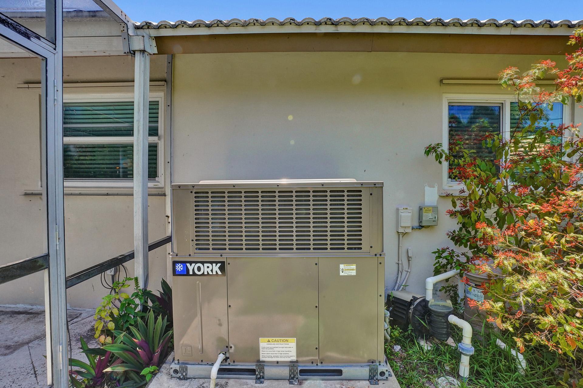 400 Southwest 9th Avenue Boca Raton, FL 33486 - Photo 36 of 39 DSC05580