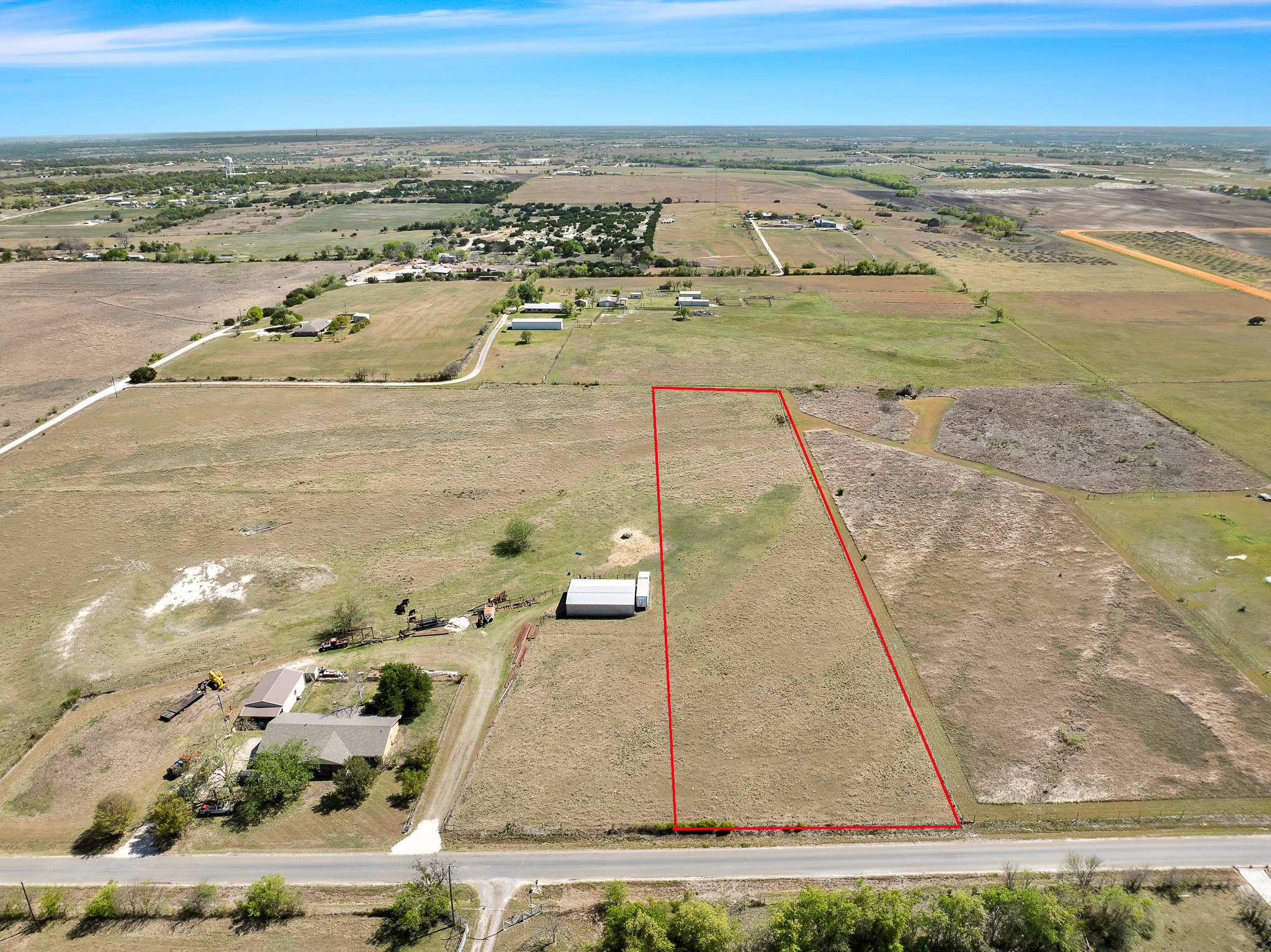1450 County Road 144 Georgetown, TX 78626 - Photo 2 of 9 a view of an ocean