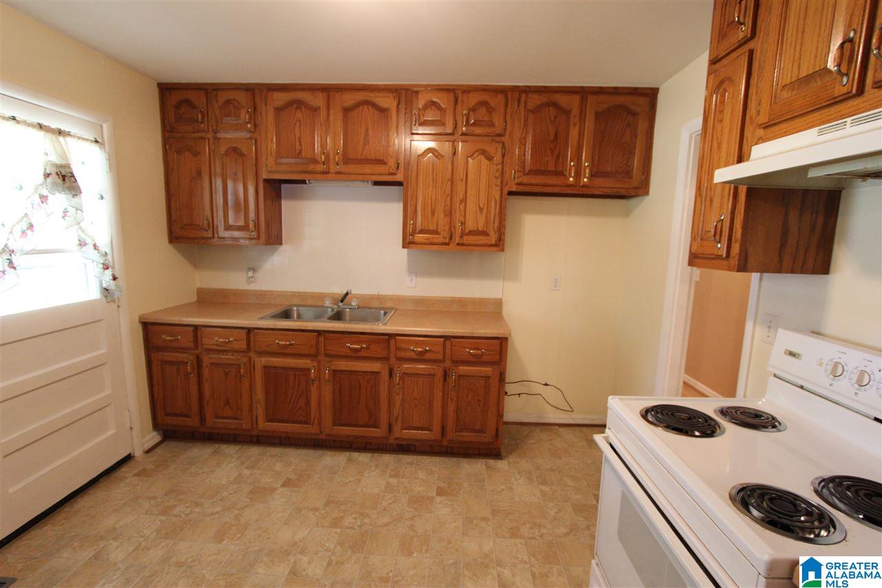 353 Glade Road East Anniston, AL 36206 - Photo 6 of 49