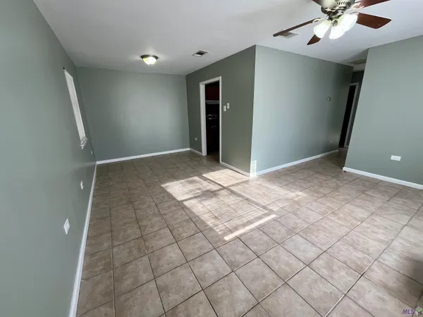 $1,000 | 208 Monarch Drive, Unit 202A, Houma, LA 70364