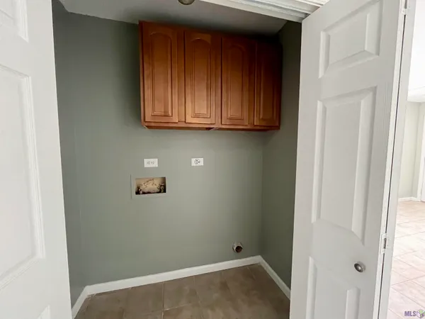 $1,000 | 208 Monarch Drive, Unit 202A, Houma, LA 70364