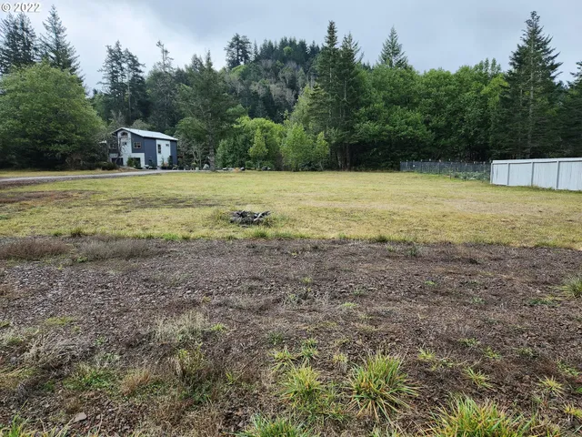 $130,000 | Saunders Creek Road, Unit 2102, Gold Beach, OR 97444
