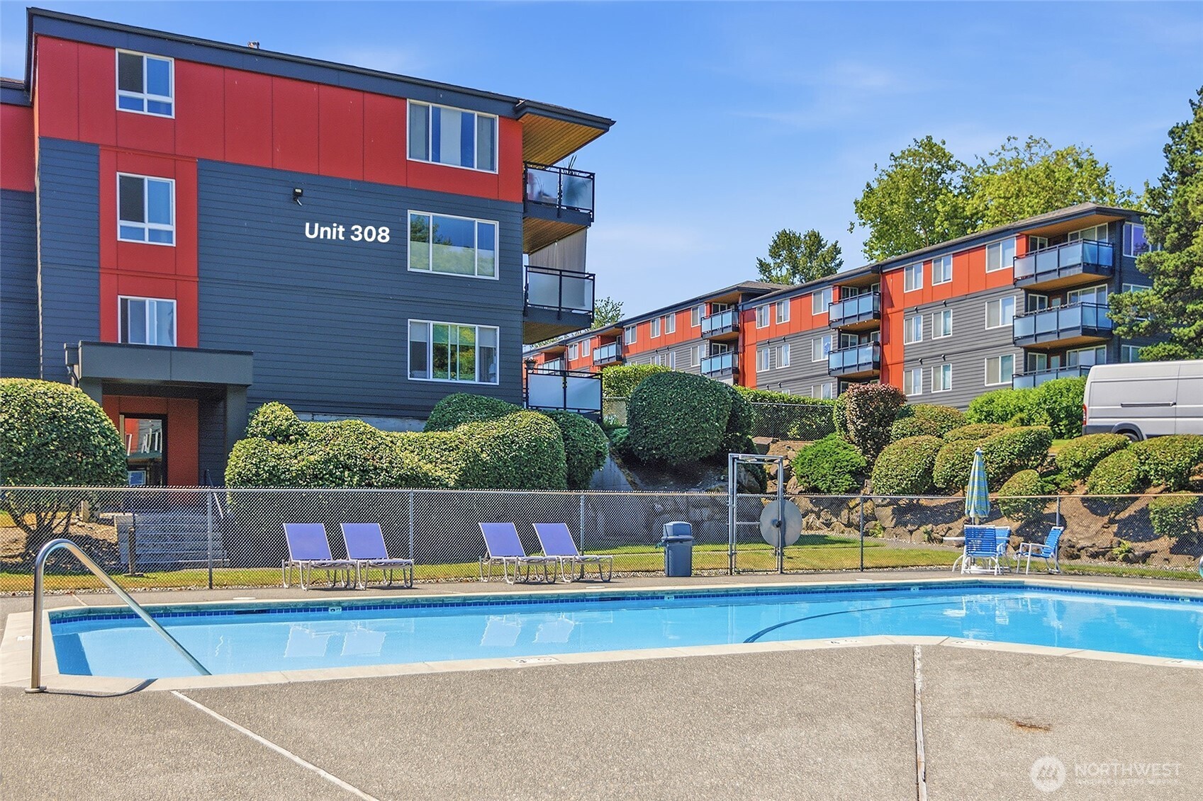 7001 Sand Point Way Northeast, Unit C308 Seattle, WA 98115 - Photo 32 of 40
