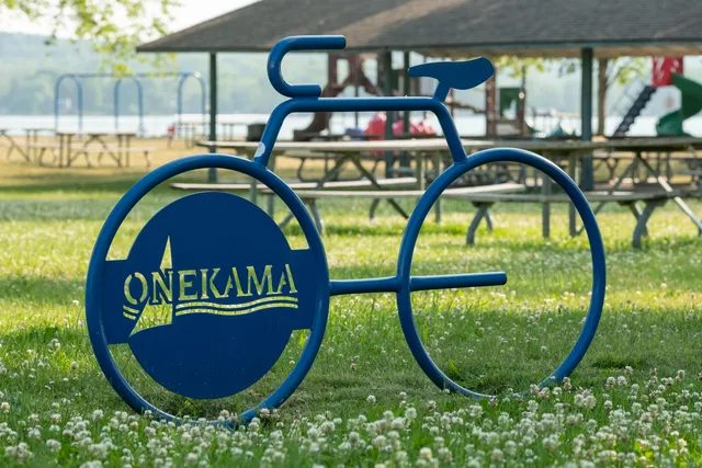 $44,900 | Emerald Ridge, Unit 29, Onekama, MI 49675