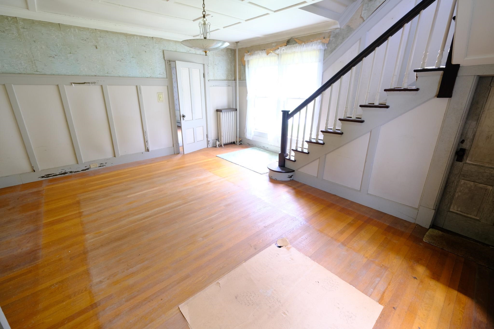 15 Gill Terrace Ludlow, VT 05149 - Photo 7 of 41