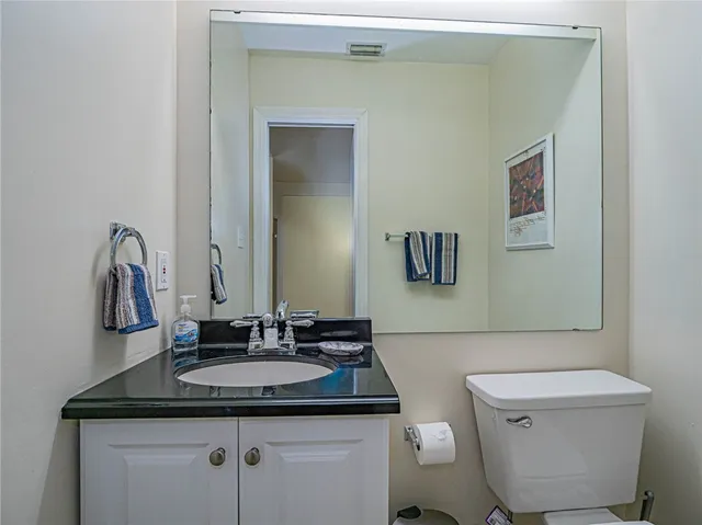 $2,200 | 5060 Harmony Circle, Unit 105, Vero Beach, FL 32967