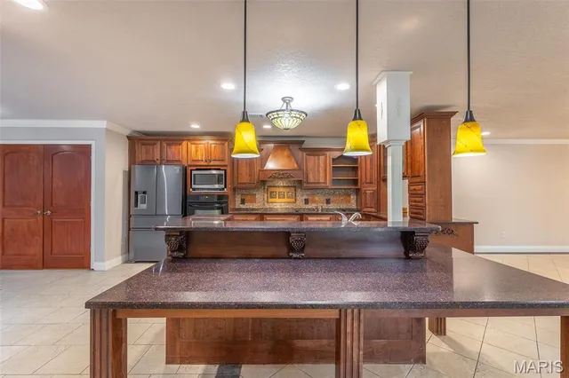 $450,000 | 547 County Road 448, Poplar Bluff, MO 63901