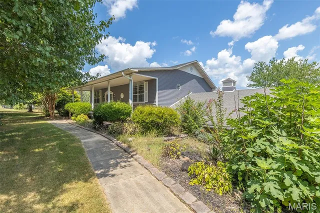 $450,000 | 547 County Road 448, Poplar Bluff, MO 63901