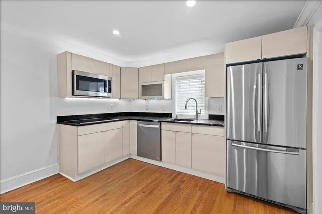 $2,950 | 182 West Court Street, Unit 180, Doylestown, PA 18901