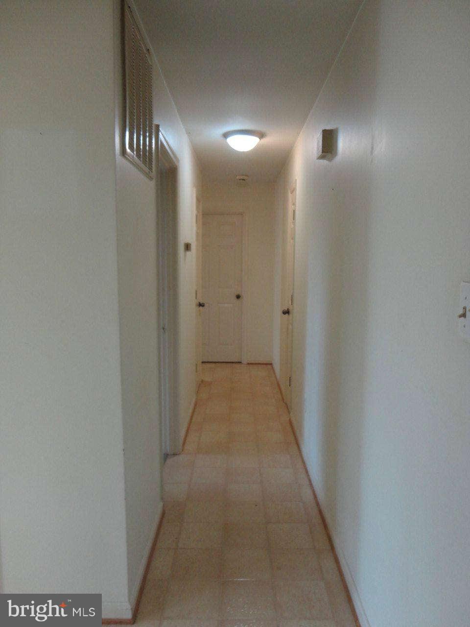 4445 Governor Almond Road Locust Grove, VA 22508 - Photo 17 of 30 Interior (General)