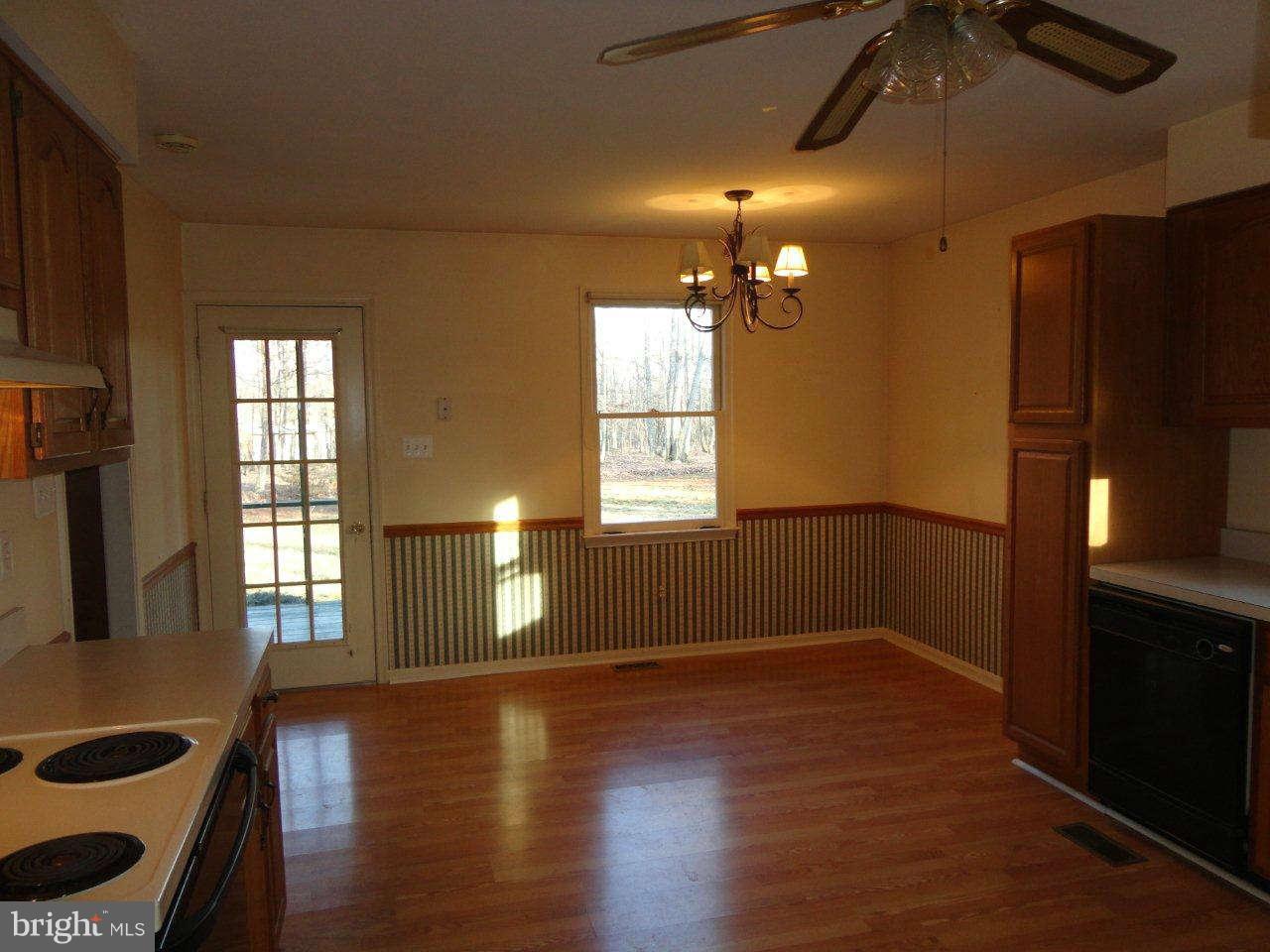 4445 Governor Almond Road Locust Grove, VA 22508 - Photo 10 of 30 Kitchen