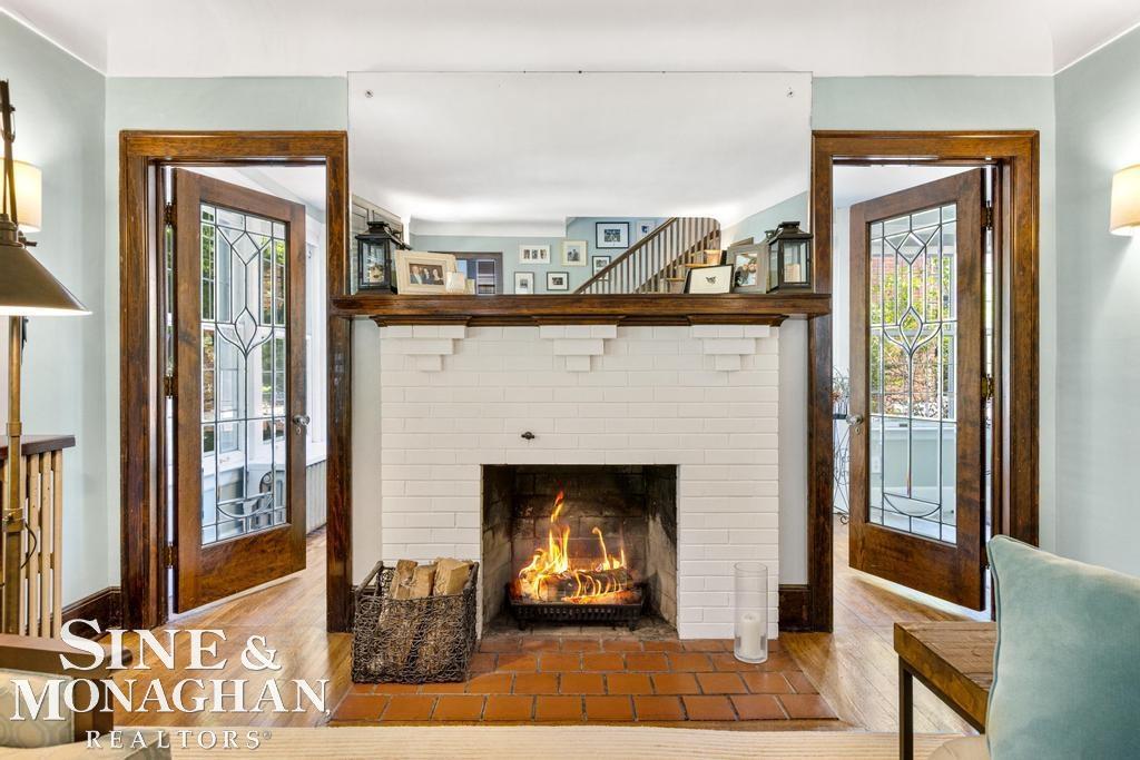 1244 Bishop Road Grosse Pointe, MI 48230 - Photo 6 of 49 50110674-5.JPG