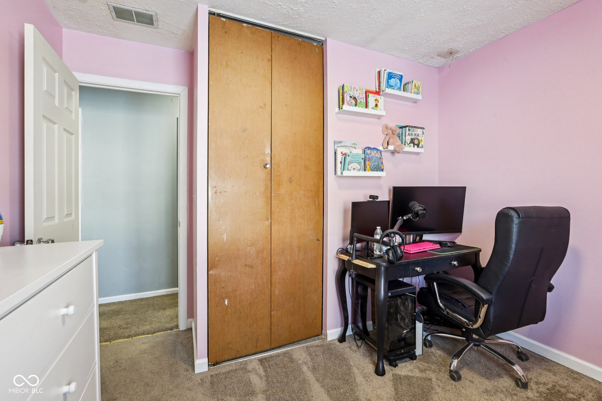 8801 Roy Road Indianapolis, IN 46219 - Photo 17 of 30