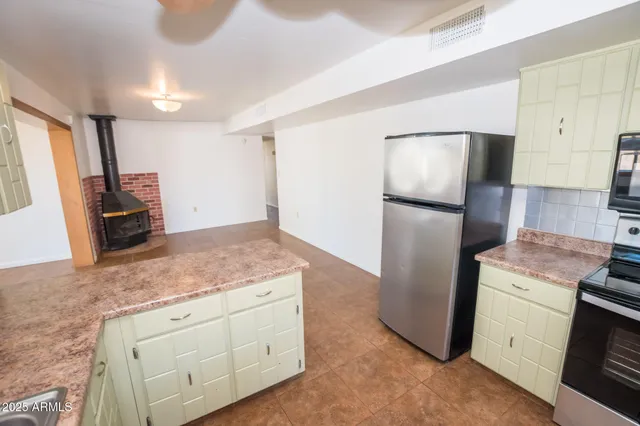 $239,000 | 597 Hegge Drive, Sierra Vista, AZ 85635