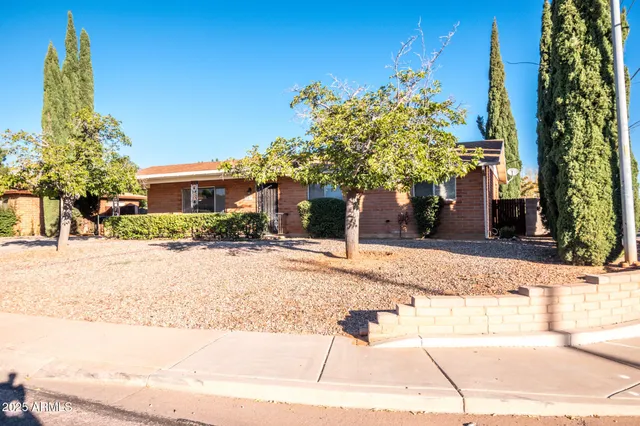 $239,000 | 597 Hegge Drive, Sierra Vista, AZ 85635