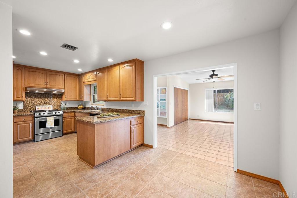 1071 Washington Heights Road El Cajon, CA 92019 - Photo 18 of 65