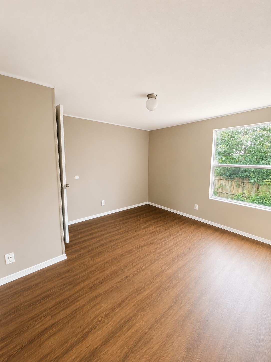 620 County Road 3545 Cleveland, TX 77327 - Photo 8 of 9