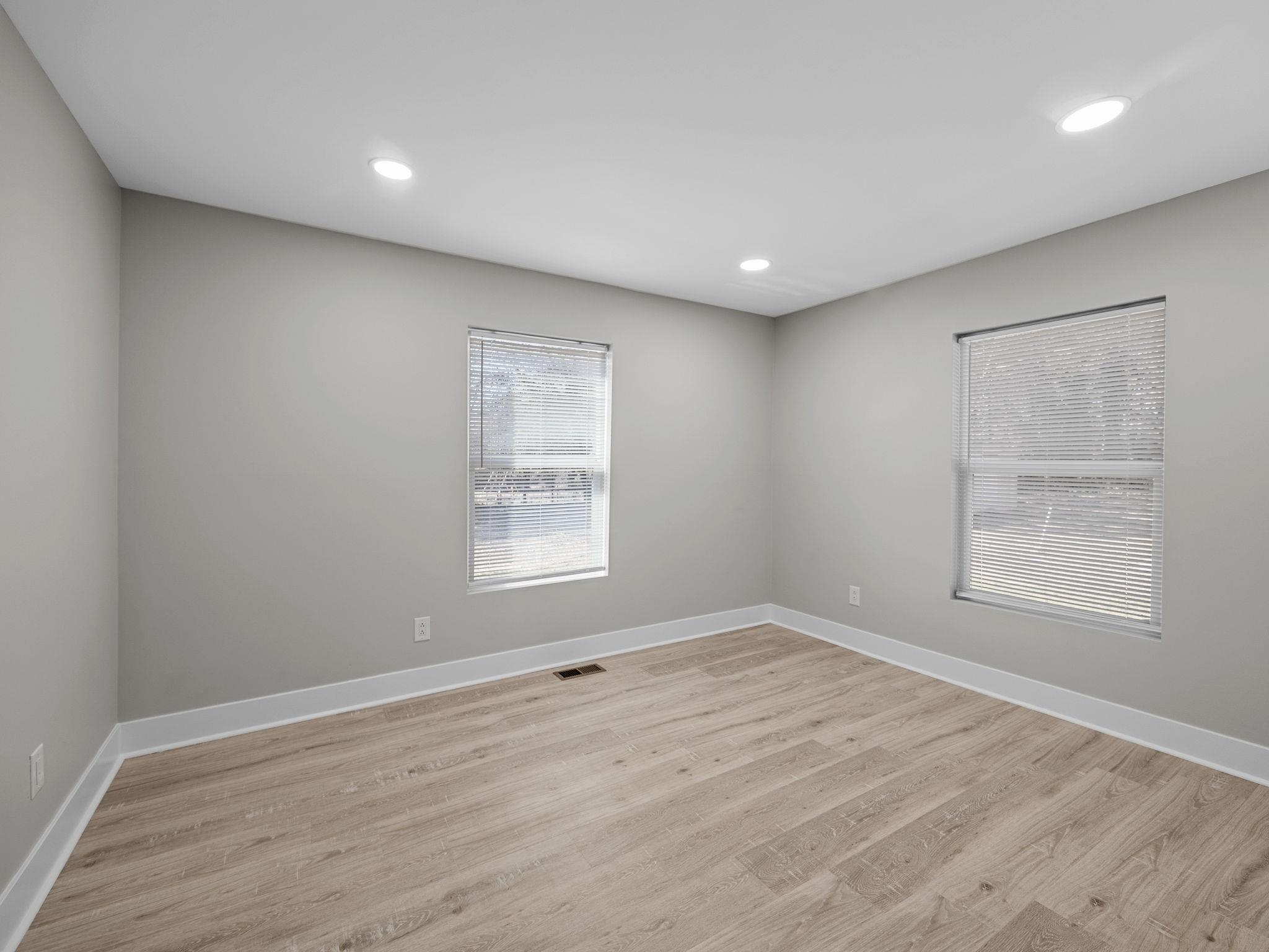 118 Strawberry Road Anderson, SC 29626 - Photo 11 of 39