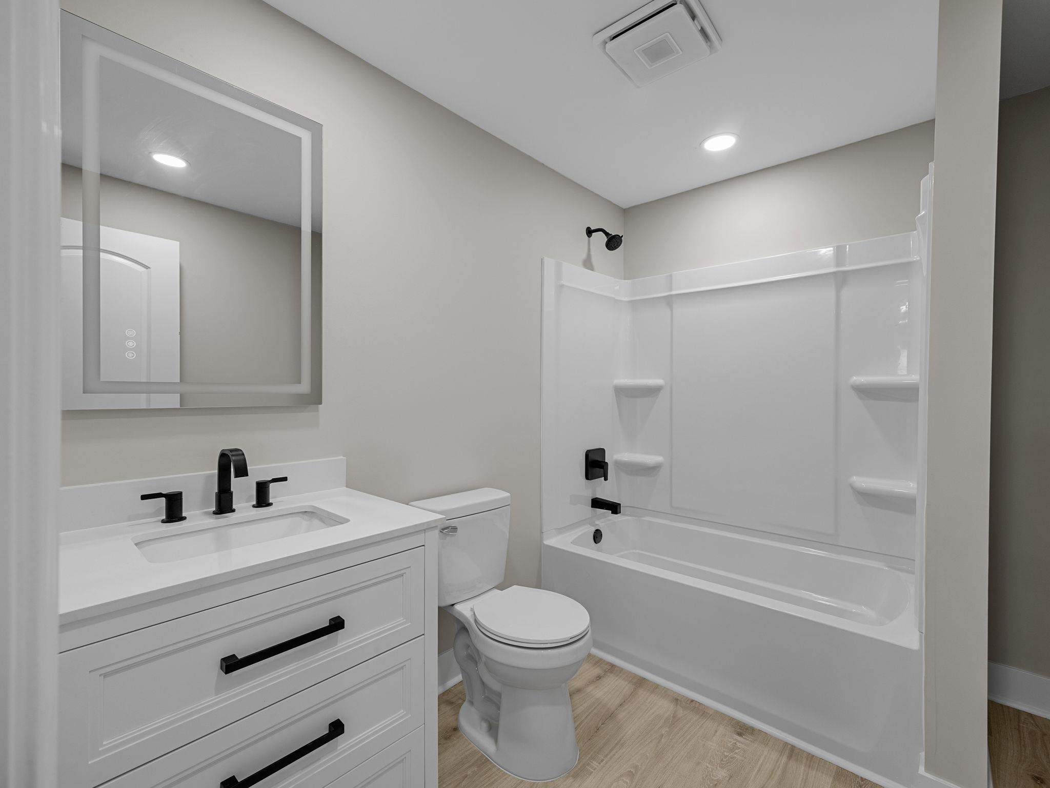 118 Strawberry Road Anderson, SC 29626 - Photo 12 of 39