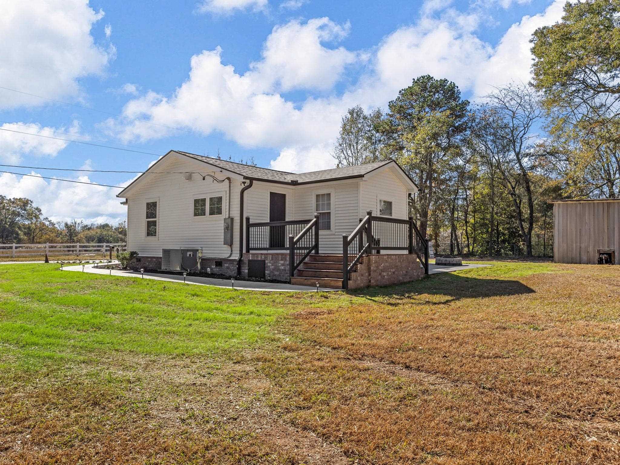 118 Strawberry Road Anderson, SC 29626 - Photo 6 of 39