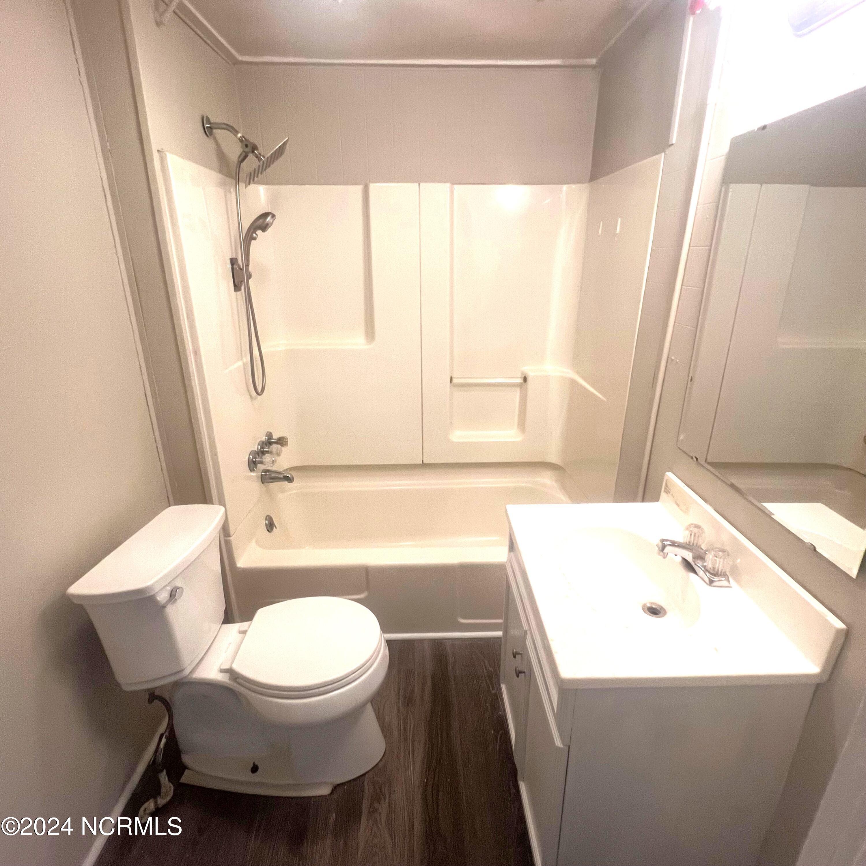 587 Dawson Road Grifton, NC 28530 - Photo 13 of 13 bathroom