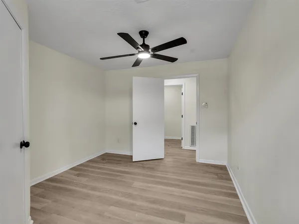 $2,000 | 215 Sparkling Water Drive, Huffman, TX 77336