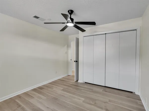 $2,000 | 215 Sparkling Water Drive, Huffman, TX 77336