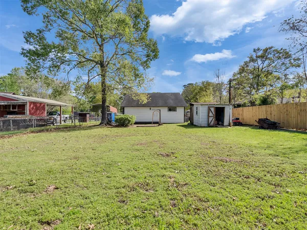 $2,000 | 215 Sparkling Water Drive, Huffman, TX 77336