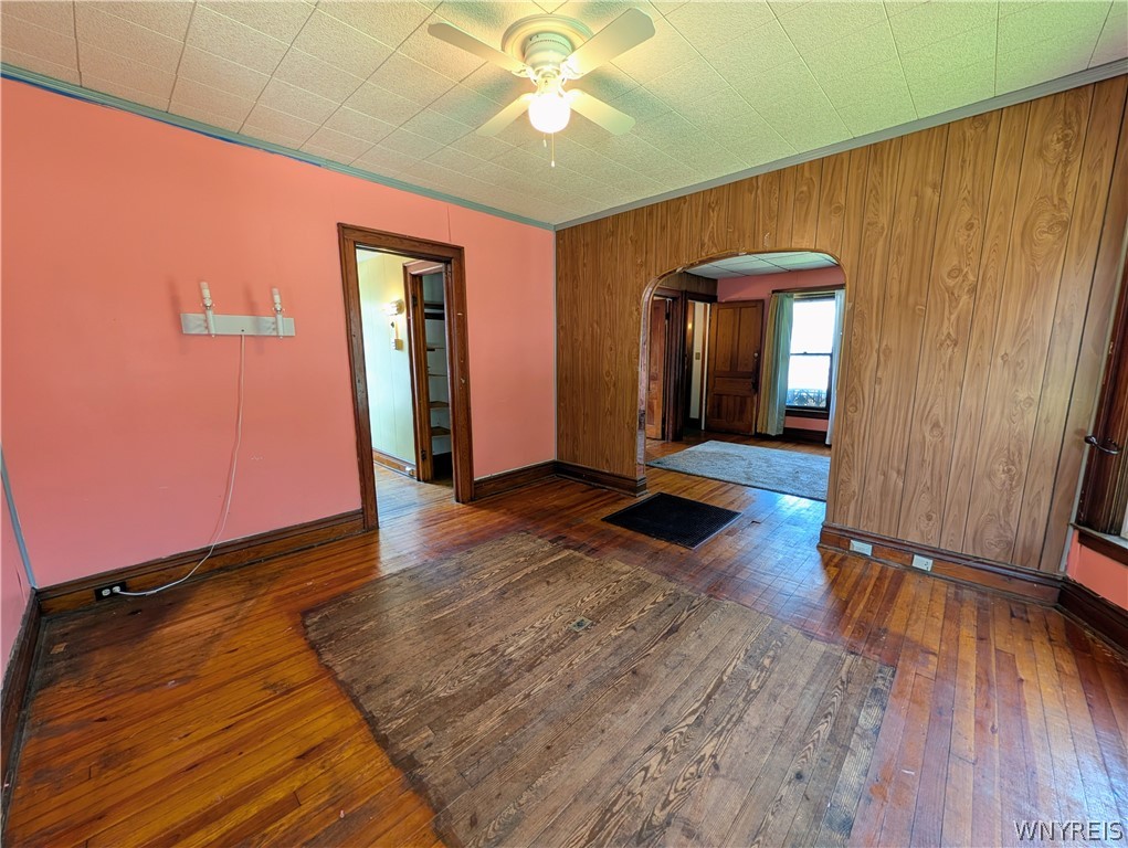 325 Box Avenue Buffalo, NY 14211 - Photo 7 of 25 Dining Room - 325 Box Ave (lower), Buffalo, NY 142