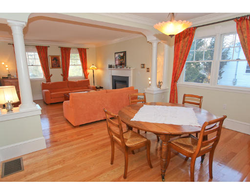 19 Sunset Road Winchester, MA 01890 - Photo 3 of 12 Gallery Image 3