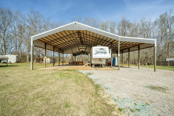 $149,500 | 205 Bynum Terry Way, Savannah, TN 38372