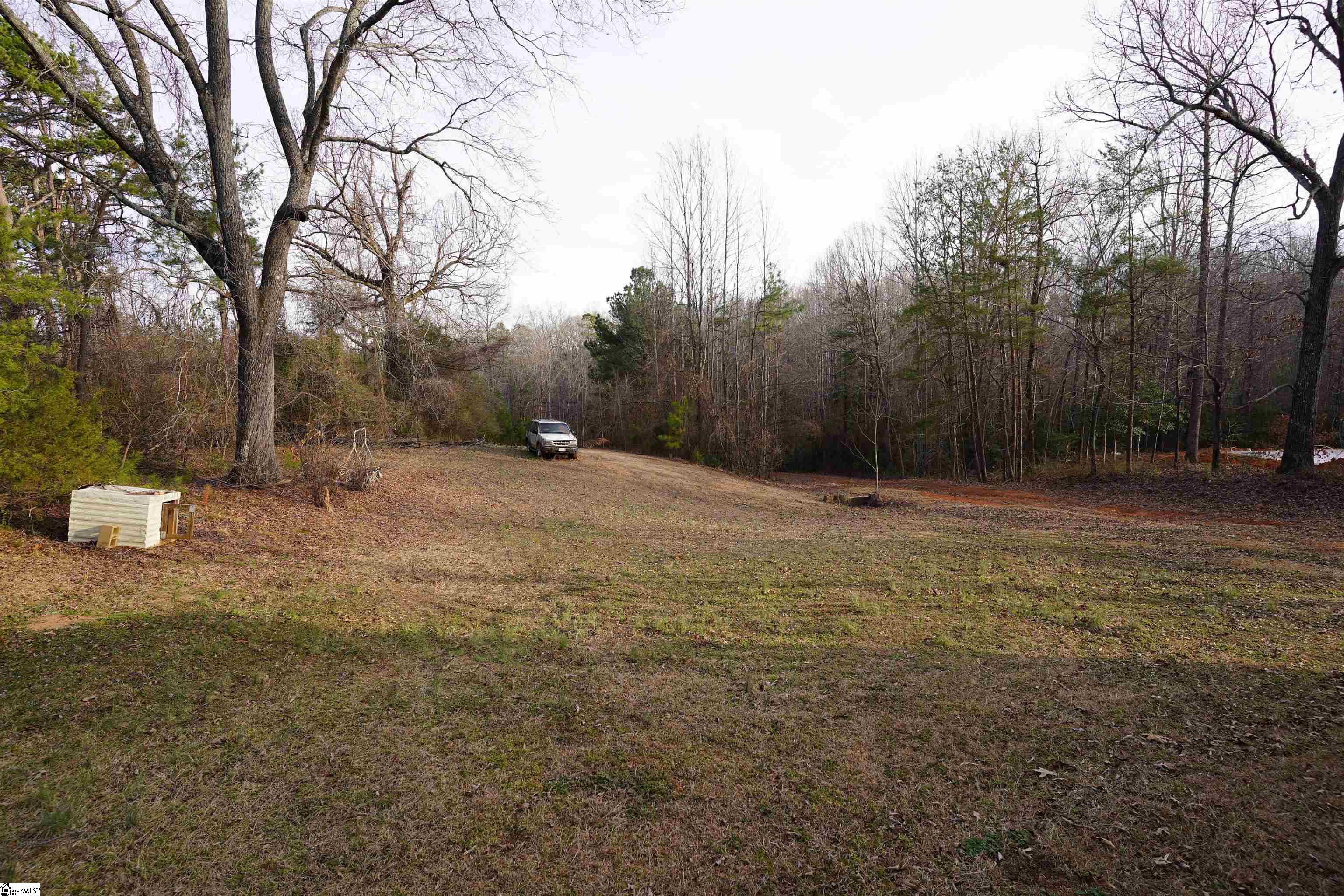 416 Bulls Road Taylors, SC 29687 - Photo 2 of 20