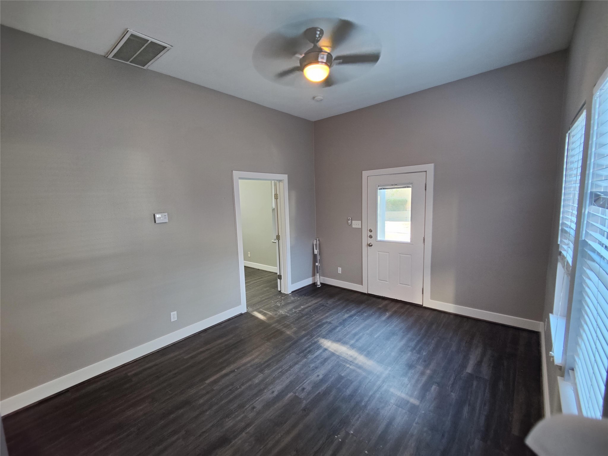 711 Graham Place, Unit A Austin, TX 78705 - Photo 3 of 12 Living Room #3