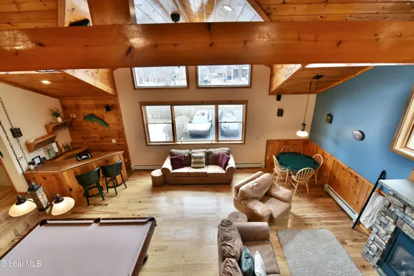 $1,299,900 | 109 Sunset Drive, Broadalbin, NY 12025