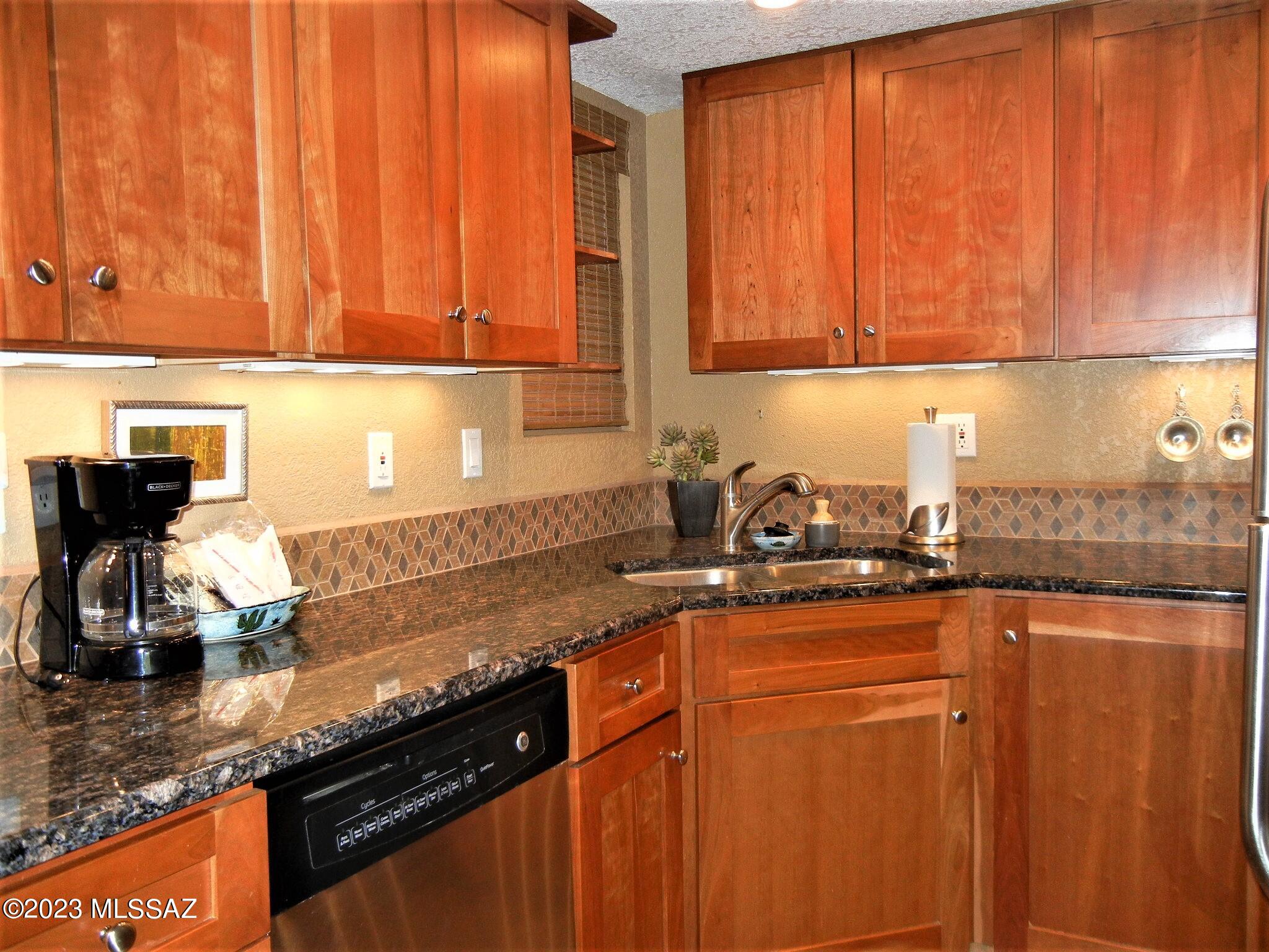 5800 North Kolb Road, Unit 8144 Tucson, AZ 85750 - Photo 5 of 31