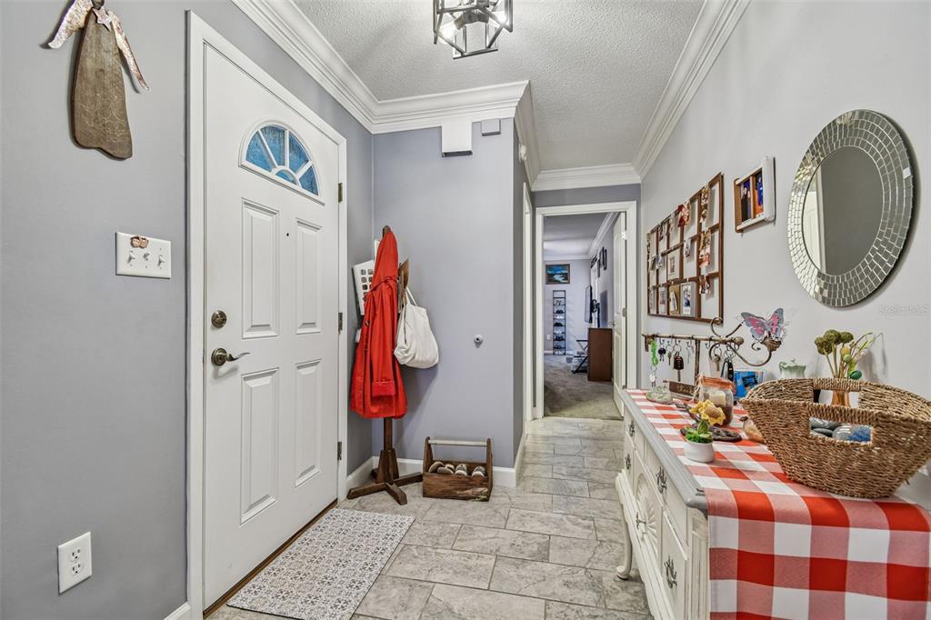 6543 Trail Ridge Drive, Unit 6543 Lakeland, FL 33813 - Photo 5 of 54 a view of living room