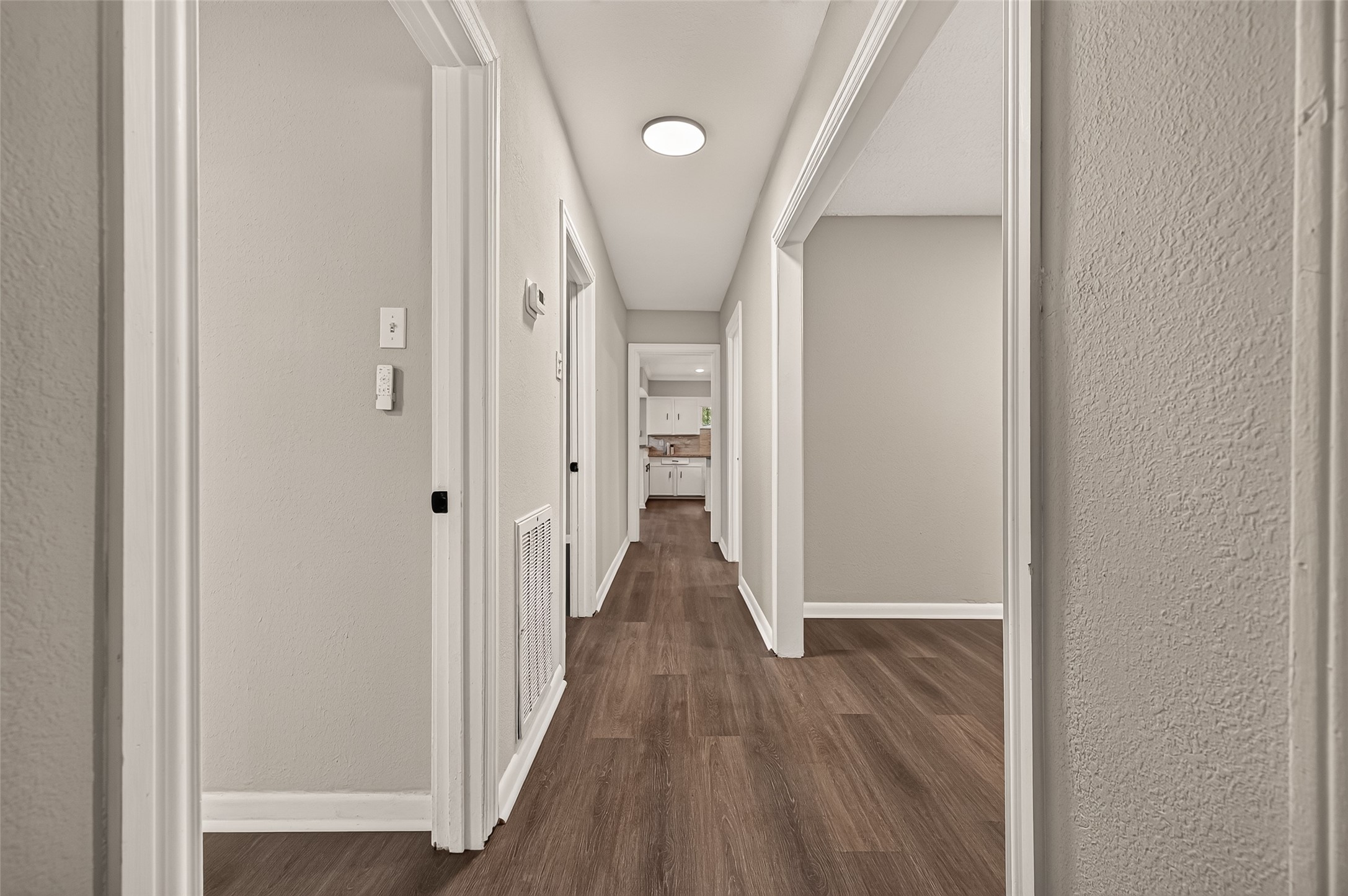 917 Defender Street Houston, TX 77029 - Photo 2 of 29 Gallery Image 2