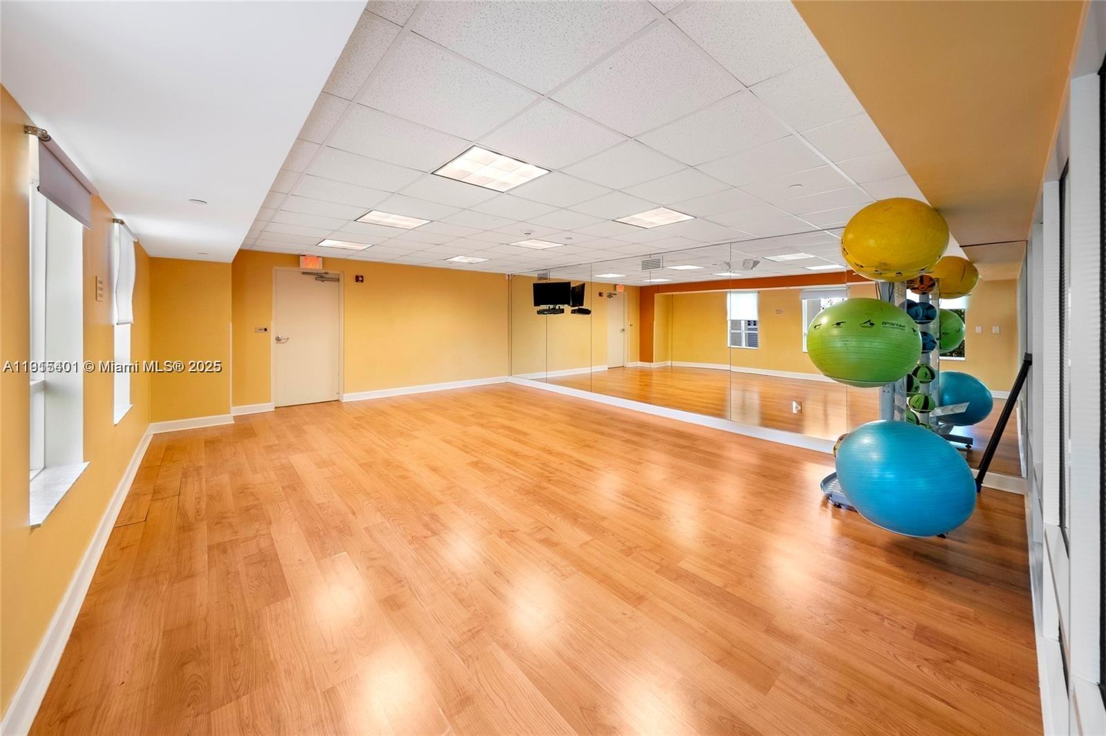 7350 Southwest 89th Street, Unit 411S Miami, FL 33156 - Photo 16 of 27