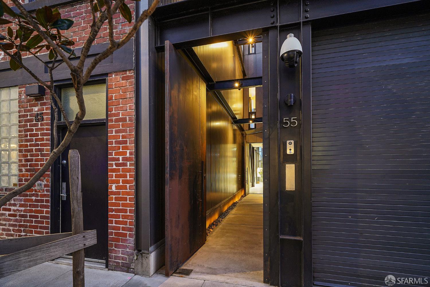 55 Sheridan San Francisco, CA 94103 - Photo 28 of 30 a view of a balcony